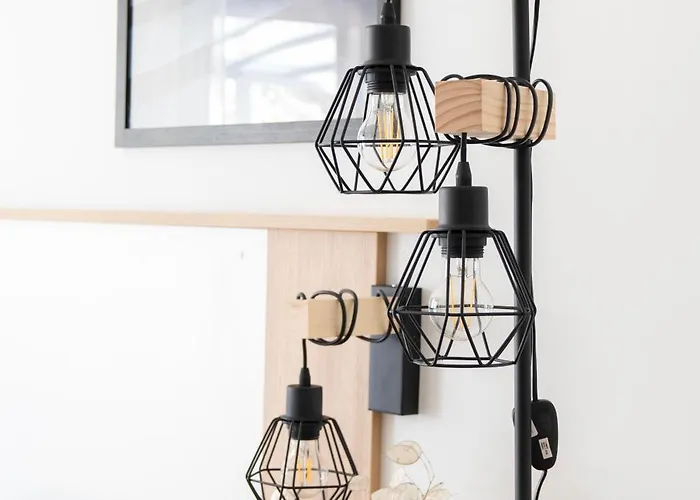 Vinoport Apartmanhaz 3* Еґер