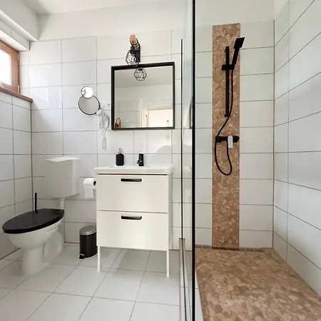 Vinoport Apartmanhaz Aparthotel Eger