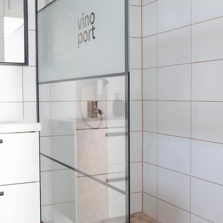 Vinoport Apartmanhaz