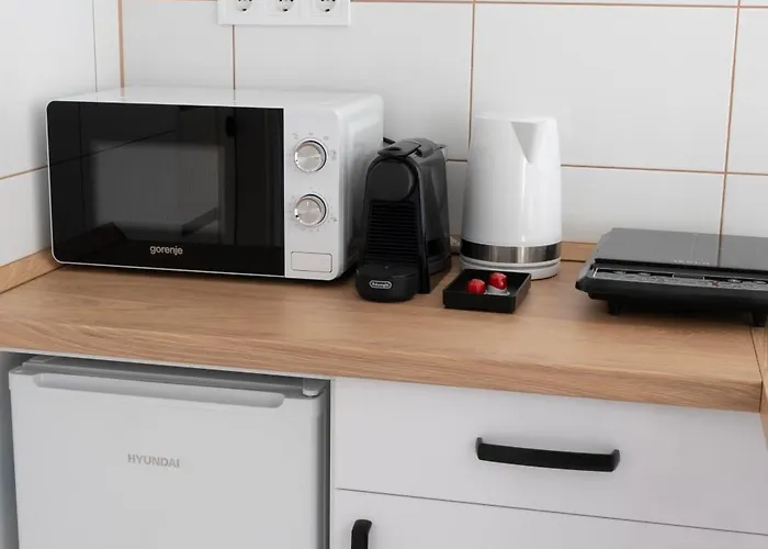 Vinoport Apartmanhaz Lägenhetshotell Eger